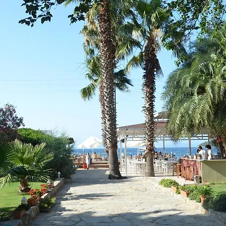 Motell Cohiba & Beach Golturkbuku